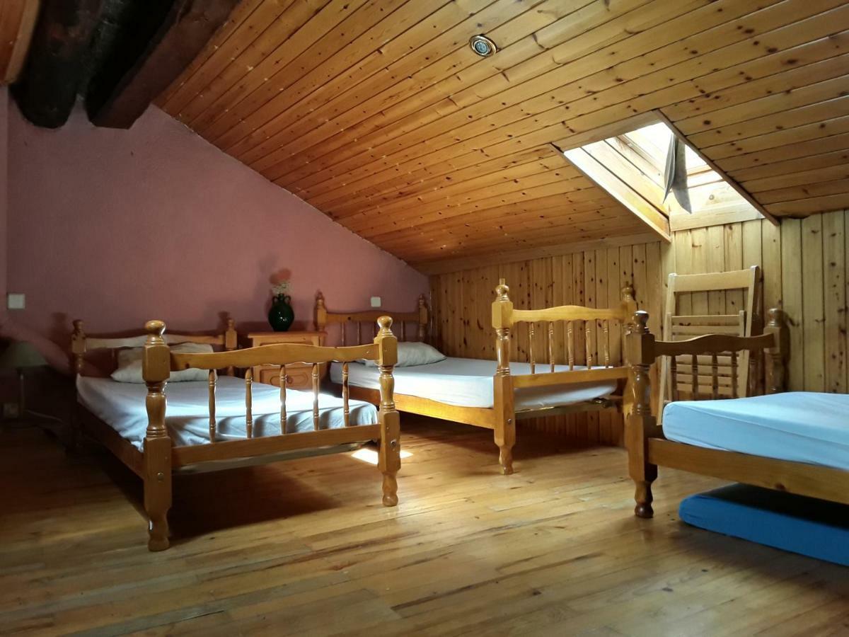 Refugi Rural Vall De Siarb Hostel Llagunes Ruang foto